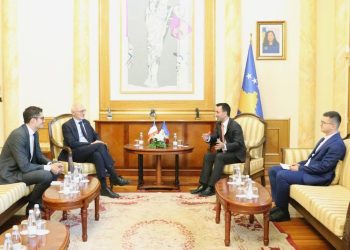 Kryetari Basha priti në takim Ambasadorin e e Francës, Olivier Guérot