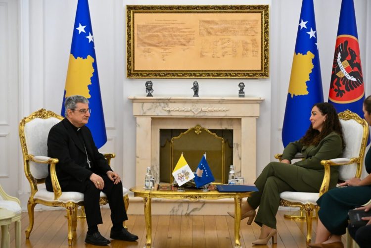 Osmani: Njohja e pavarësisë së Kosovës do të kontribuojë në zhvillimin e marrëdhënieve gjithnjë e më të ngushta me Vatikanin