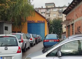 Nga nëntori ndalohet përdorimi i veturave me targa të huaja me autorizim