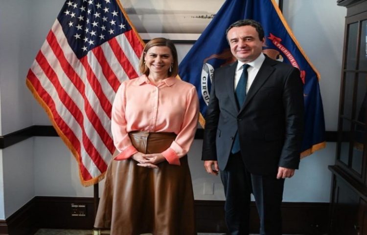 Kurti takoi senatoren amerikane Elissa Slotkin, flasin për sigurinë