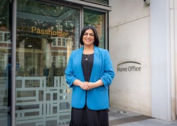 Gruaja myslimane me origjinë pakistaneze emërohet sekretare e re britanike për migracionin