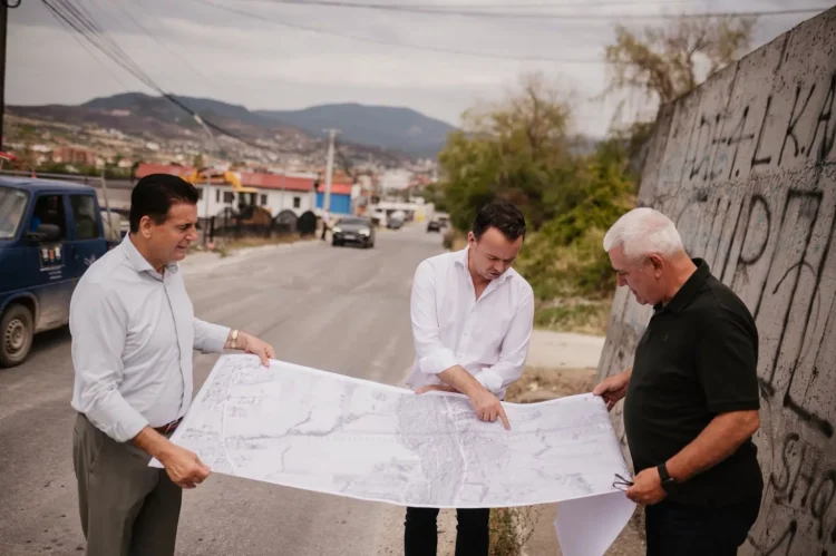 Peci: Po ndërtojmë ura për një Mitrovicë funksionale e të integruar