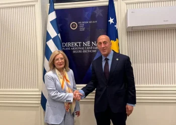 Haradinaj i kërkon ambasadores greke njohjen e Kosovës nga Greqia