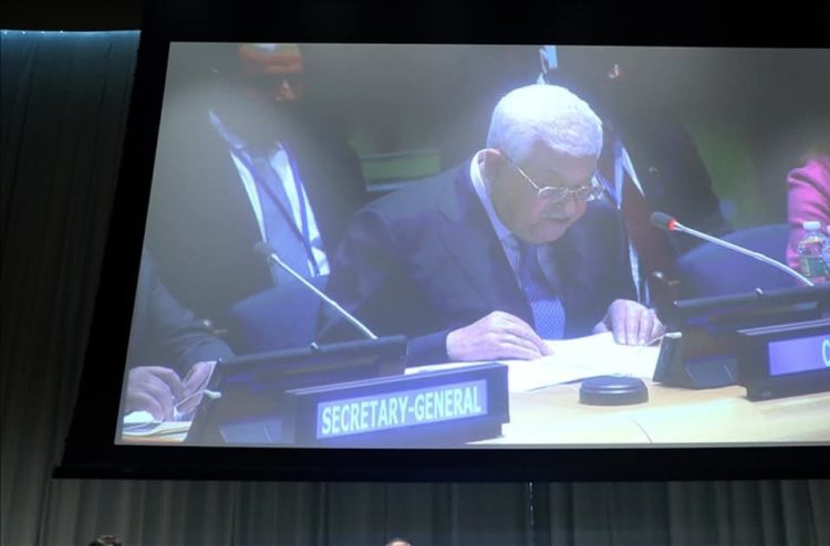 Asambleja e Përgjithshme e OKB-së miraton rezolutën që i lejon presidentit palestinez të mbajë fjalim përmes videos