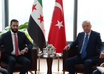 Presidenti turk Erdoğan takohet me presidentin sirian al-Sharaa në New York