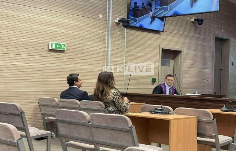 Kurti në Gjykatë për rastin ndaj Klinakut, i akuzuar për kanosje ndaj tij