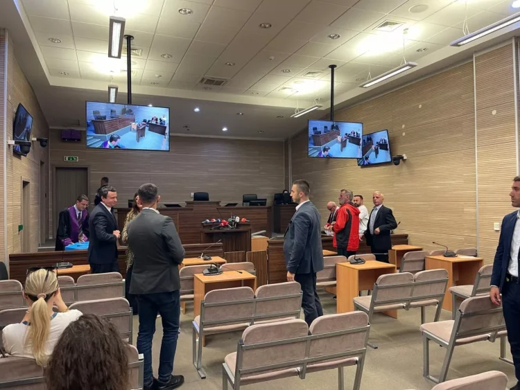 “Më parë e vras Albin Kurtin, sesa që ia l’shoj rrugën…”/ Çka thuhet në aktakuzën e ngritur ndaj Klinakut dhe Selmanit?