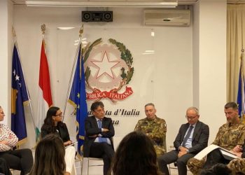 Ambasada e Italisë mbledh zyrtarët italianë aktivë në Kosovë për diskutime mbi zhvillimet në vend