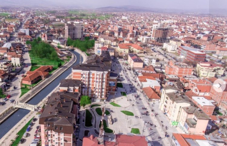 Podujeva hap dy çerdhe dhe nis ndërtimin e Kuzhinës Qendrore