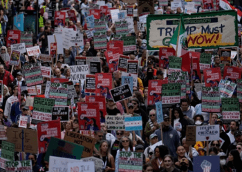Protesata në Chicago pasi Trump kërcënoi me ushtri