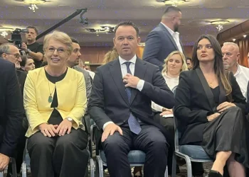 Gërvalla dhe Peci kritikojnë bllokadën institucionale