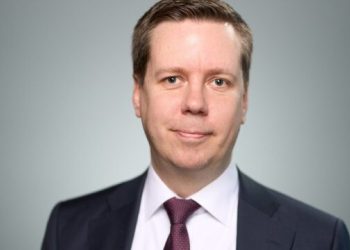 Ambasadori i Finlandës: Kosova është në rrugën e duhur drejt BE-së