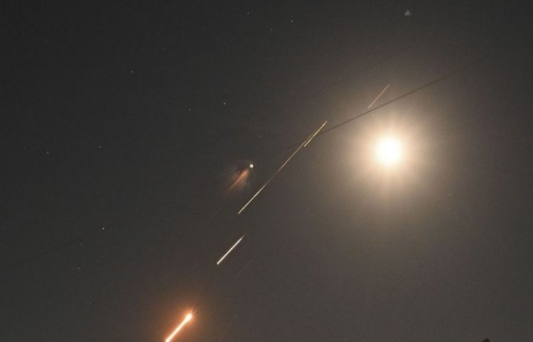 Polonia rrëzon dronë rusë që shkelën hapësirën ajrore