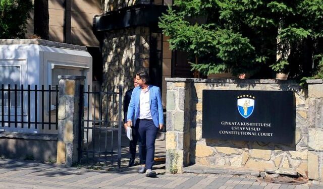 Kushtetuesja e qartë: Rregullorja e mbeturinave që Përparim Rama s’e deshi, mbetet në fuqi