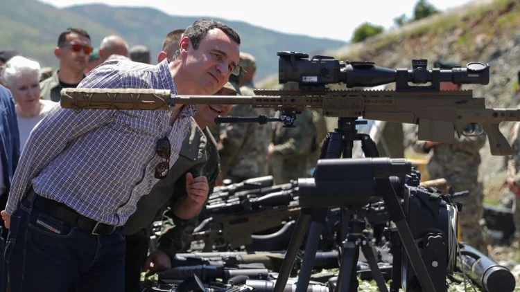 Ballkani mes dronëve të NATO-s dhe raketave nga Lindja