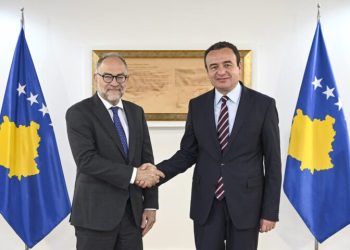 Kurti takohet me Koordinatorin e ri për Zhvillim të OKB-së në Kosovë