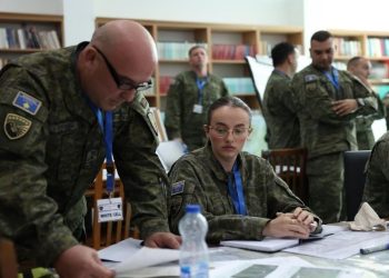 Komandanti i FSK-së pret ekipin e ISG-së nga SHBA për ushtrimin fushor