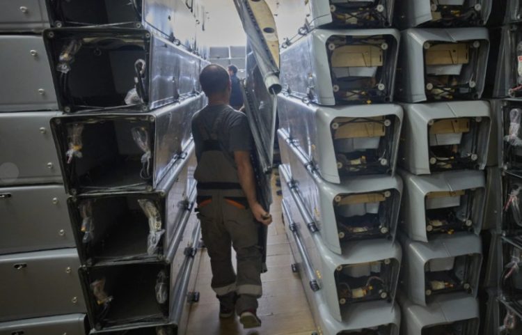 Polonia kërkon ekspertizë dronësh nga Ukraina