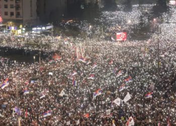 Trazirat në Serbi, nga protestat e studentëve, tek sulmet e tabloidëve