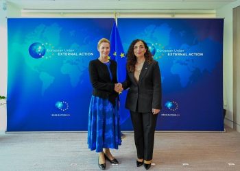 Osmani kërkon heqjen e masave të BE-së në takim me Kaja Kallas