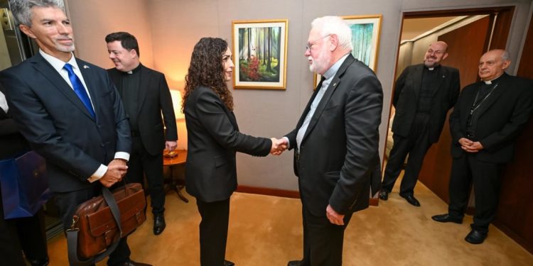 Osmani takon Papa Leo XIV, kërkon njohjen e Kosovës