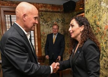 Self: I lumtur që takova presidenten Osmani pas takimit të saj me Trump