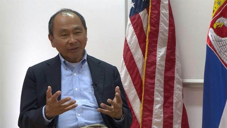 Fukuyama: Guximi i studentëve në Serbi e obligon komunitetin ndërkombëtar të reagojë