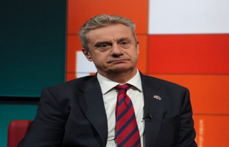 Ambasadori britanik: Ngërçi politik po e lë Kosovën pa zë ndërkombëtar