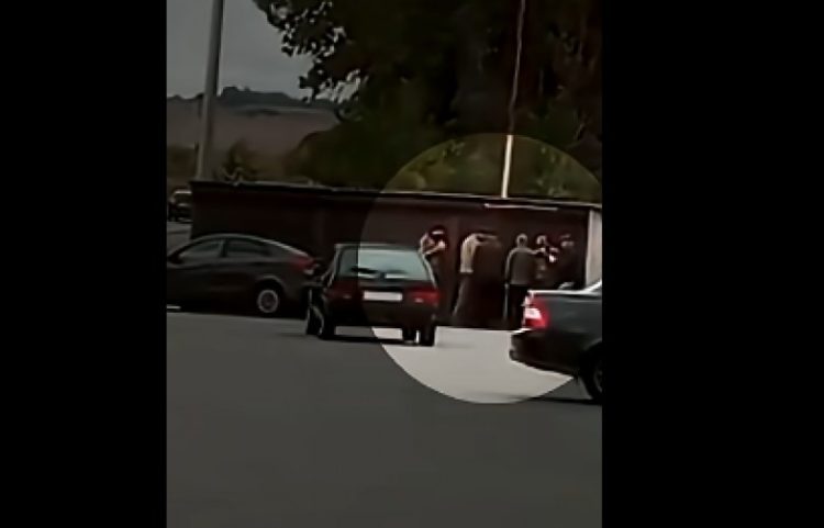 Ukraina likuidon roje ruse, paralajmërime për provokim e bllokime mediatike