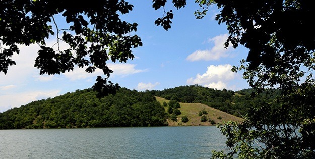 IKSHPK: Uji nga Liqeni i Badocit nuk duhet të përdoret për pije