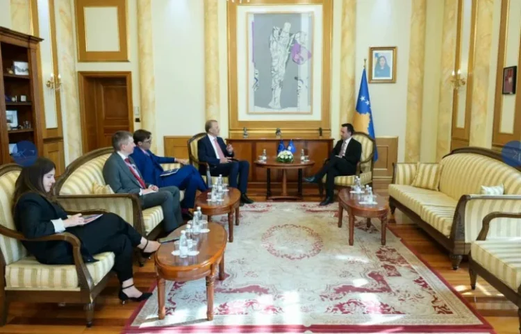 Basha kërkon nga Bashkimi Evropian heqjen e masave ndaj Kosovës