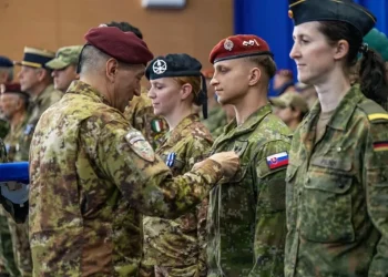 Barduani nderon me medalje ushtarët që kontribuuan në stabilitetin e Kosovës