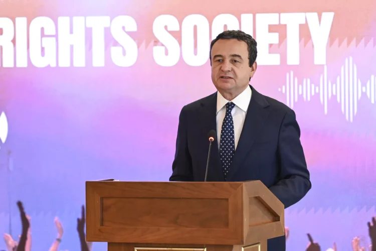 Kurti mori pjesë në lansimin e Organizatës së Menaxhimit Kolektiv për të Drejtat e Autorit në Fushën e Muzikës, Kosova Music Rights Society