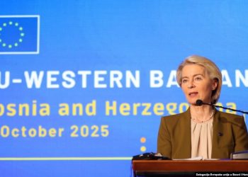 Von der Leyen në Sarajevë: Bosnja të emërojë kryenegociatorin që t’i fillojë negociatat me BE-në