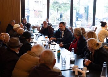 Çeku takon pensionistët: Prishtinën do ta bëjnë qytet ku edhe vitet e moshës së tretë jetohen me dinjitet