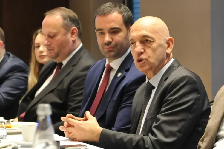 Ja çka kërkuan bizneset nga drejtuesit e sistemit gjyqësor?