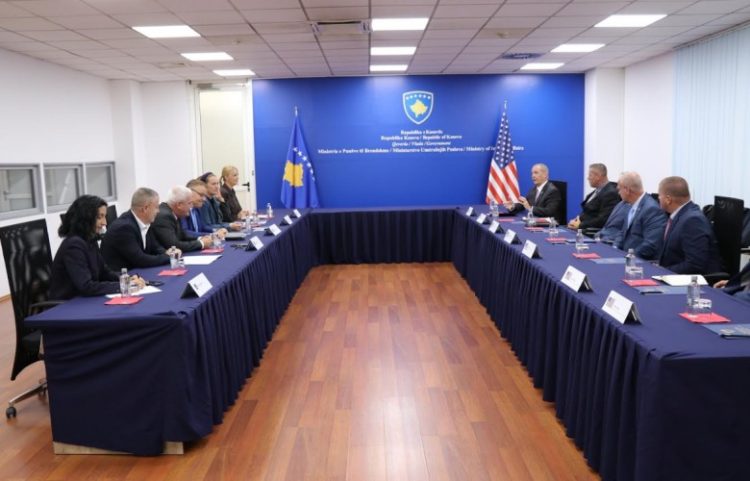 Sveçla në takim me delegacionin nga policia e Iowa-s,flasin për bashkëpunim