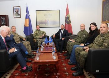 Maqedonci dhe Munsch, diskutojnë për sigurinë në rajon