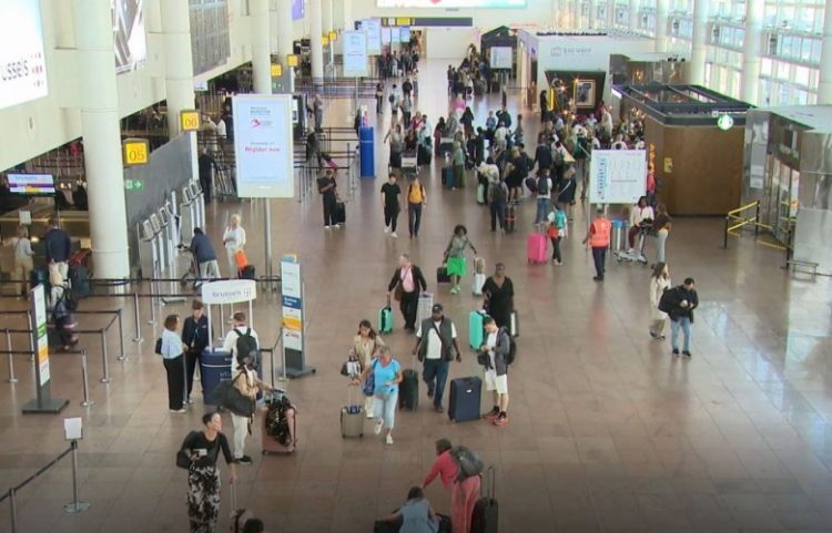 Nga mesnata hyjnë në fuqi rregullat e reja të hyrje-daljeve në BE, përfshihen edhe kosovarët