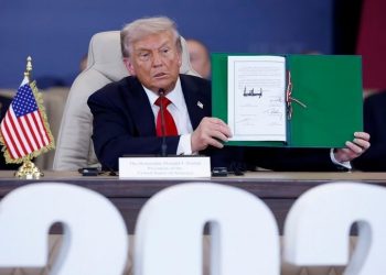 Nënshkruhet marrëveshja historike e armëpushimit për G@zën