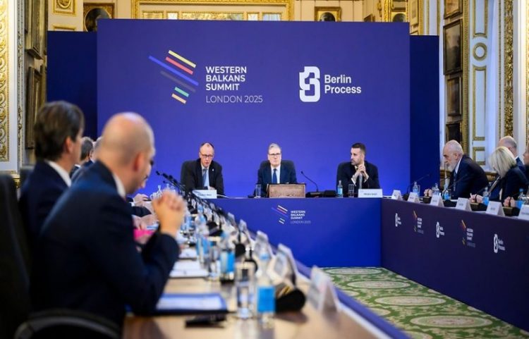 Merz kërkon nga Kosova dhe Serbia dialog dhe normalizim të marrëdhënieve