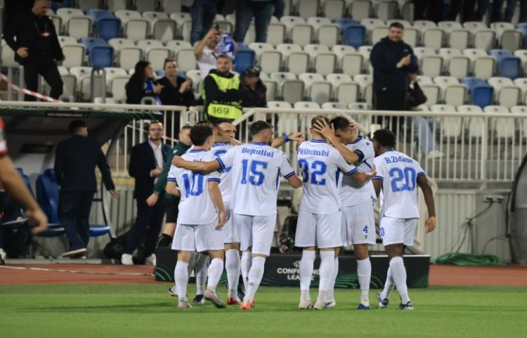 Manaj ndez ‘Fadil Vokrrin’, Drita në epërsi