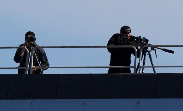 Ndeshja Itali-Izr@el “me rrezik të lartë”, vendosen sn@jperë mbi hotelin e mysafirëve