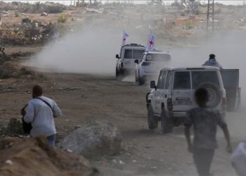 Hamasi fillon dorëzimin e eshtrave të 4 të bu*rgosurve izraelitë Kryqit të Kuq në G@za