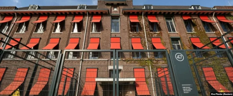 Rasti i Thaçit dhe tjerëve kundër administrimit të drejtësisë, urdhërohen palët që të rishikojnë parashtrimet konfidenciale