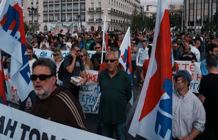 Greqi, grevë e përgjithshme kundër shtimit të orëve të punës