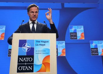 Fox News zbulon detaje të debatit të nxehtë në NATO: Rutte ia ngriti zërin kryeministrit estonez – ‘fajtor’ për gjithçka doli të ishte Neni 4