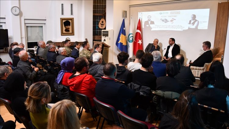 Mbahet paneli me titull “U ndamë në letër, po bashkohemi në letër”