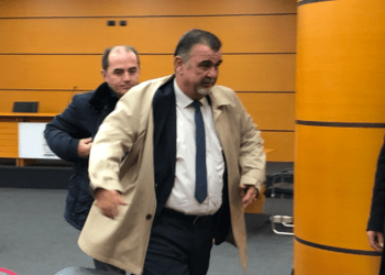 Plagoset me armë gjyqtari brenda Gjykatës së Apelit në Tiranë