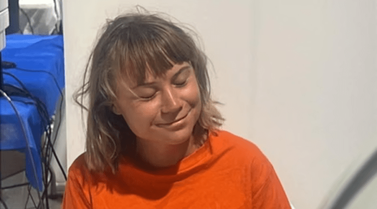 Izraeli deporton aktivisten Greta Thunberg – “U keqtrajtua nga autoritetet pas arrestimit”